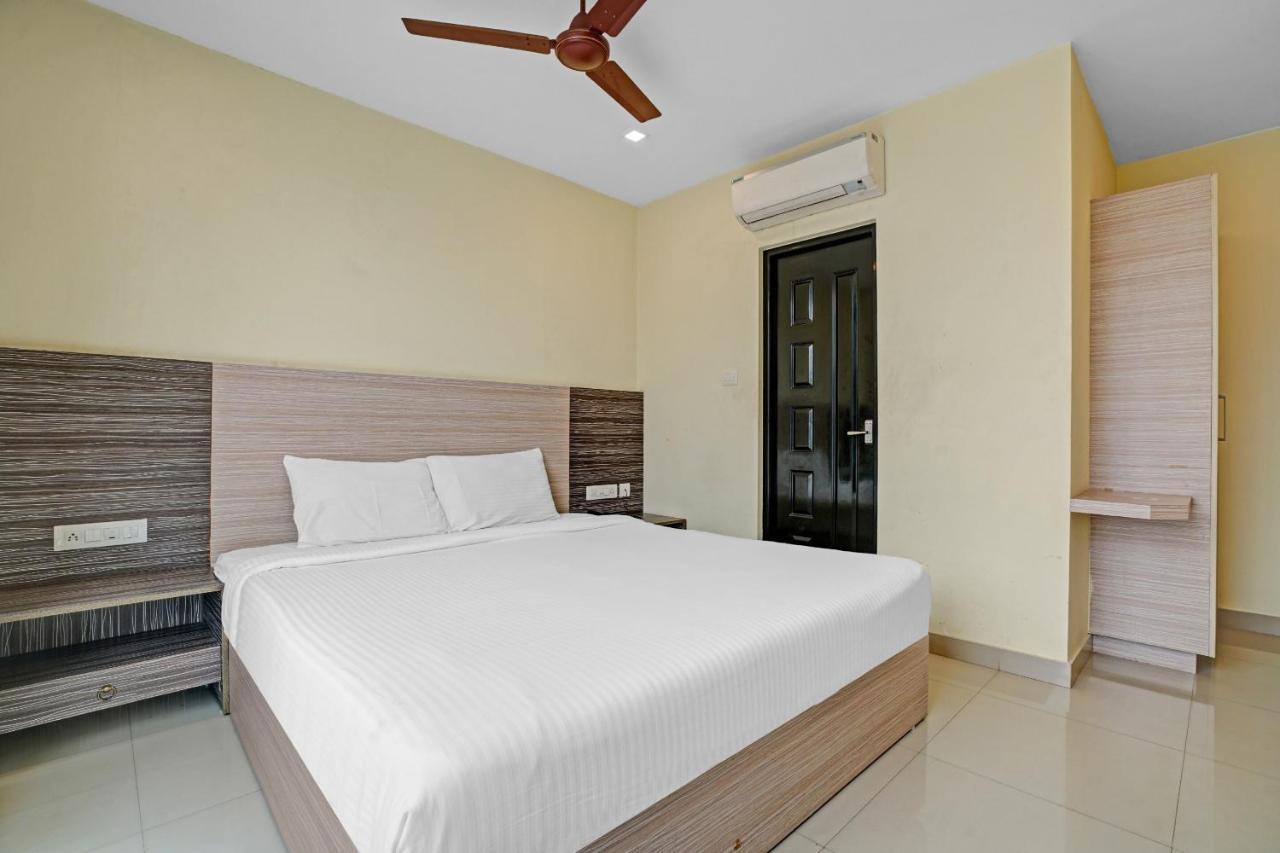 Capital O 87015 Hotel Al Salama Kochi Ngoại thất bức ảnh