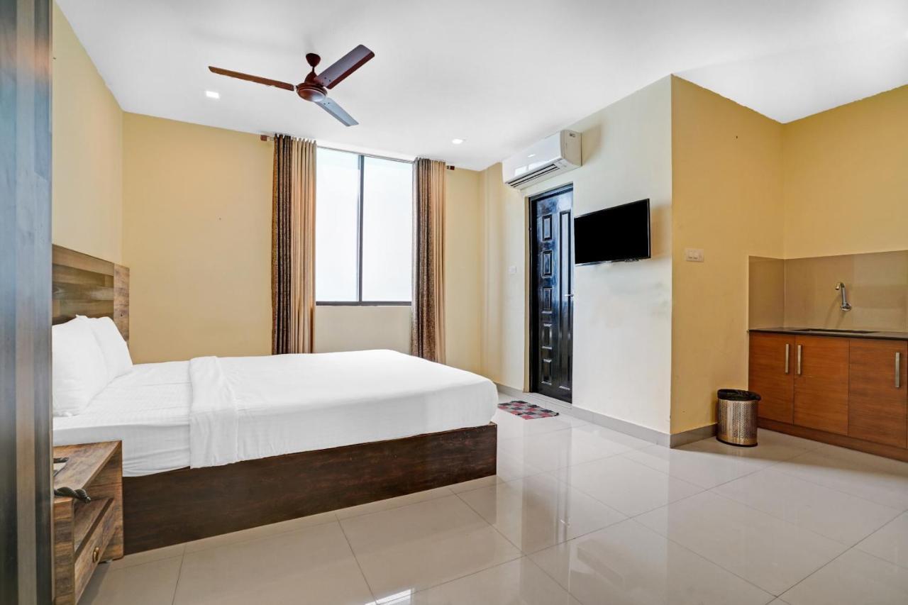 Capital O 87015 Hotel Al Salama Kochi Ngoại thất bức ảnh