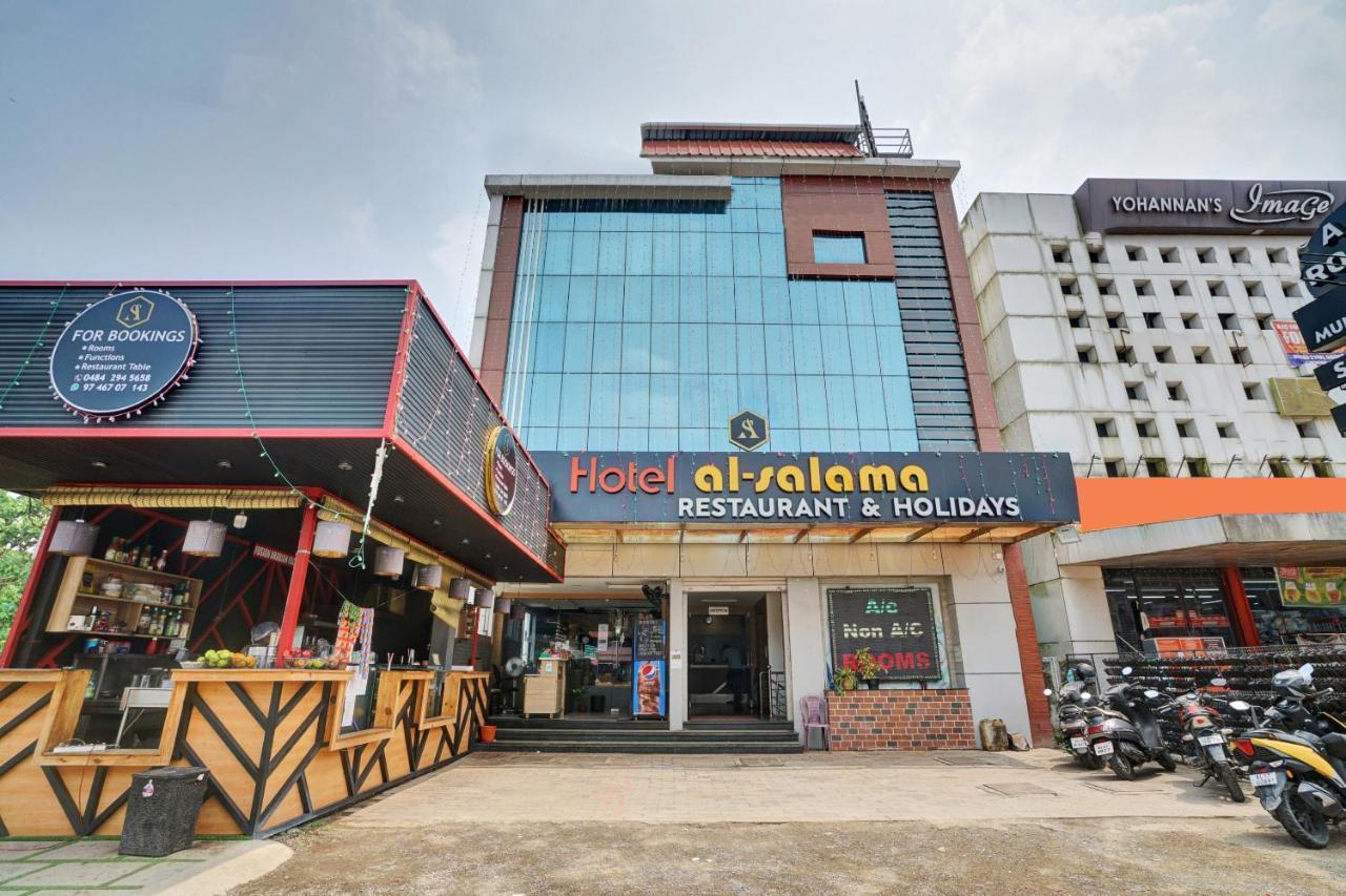 Capital O 87015 Hotel Al Salama Kochi Ngoại thất bức ảnh