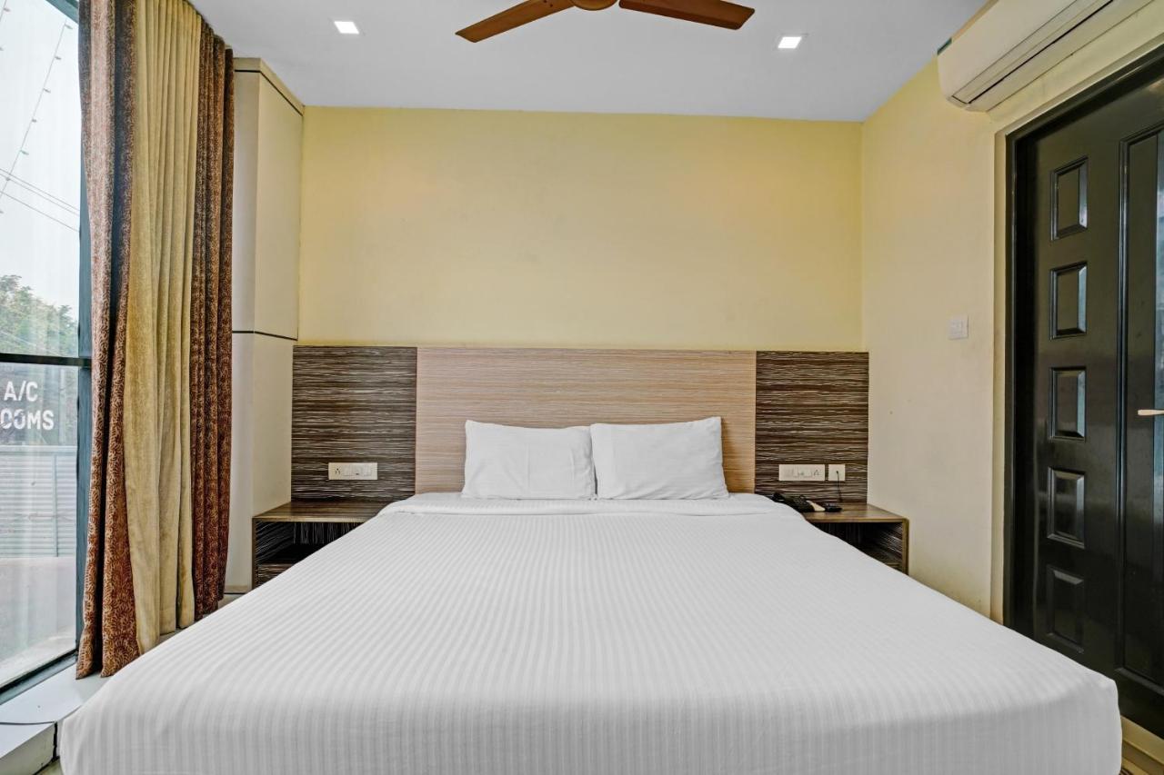 Capital O 87015 Hotel Al Salama Kochi Ngoại thất bức ảnh